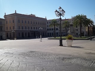 Sassari - Piazza d'Italia pronta per i festeggiamenti della Cavalcata